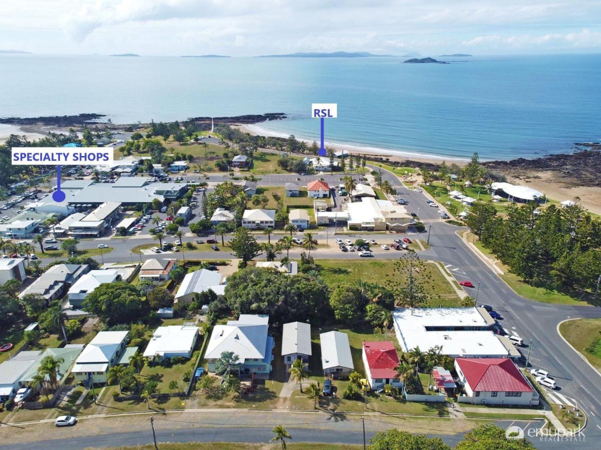 Sea Breeze On Archer! Villa Emu Park Exterior photo